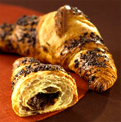Итальянская кухня — Рогалик с шоколадом (Cornetto al cioccolato)