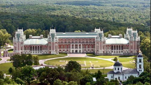 Tsaritsyno: la residenza reale estiva di Mosca